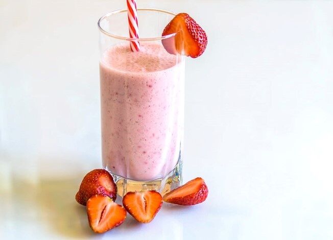 How To Make Banana Strawberry Smoothie For Weight Loss